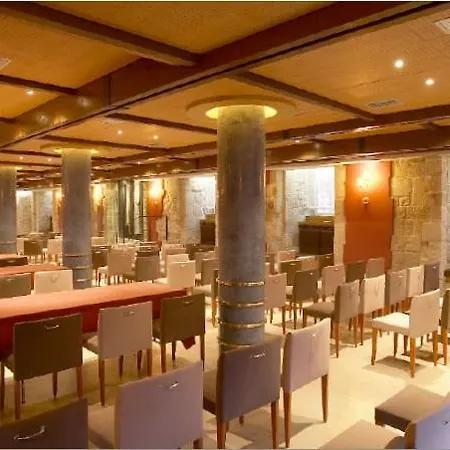 Rice Palacio De Blasones Hotel Burgo