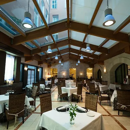 Rice Palacio De Blasones Burgo