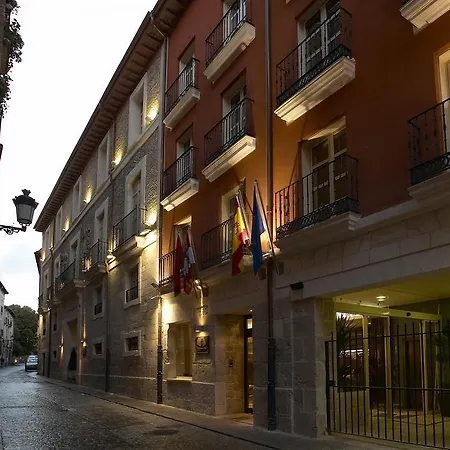 Hotel Palacio De Blasones