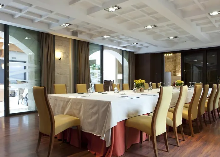 Rice Palacio De Blasones Burgo